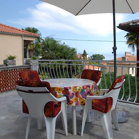 Apartment Bozic Opatija Ngoại thất bức ảnh