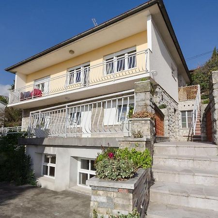 Apartment Bozic Opatija Ngoại thất bức ảnh