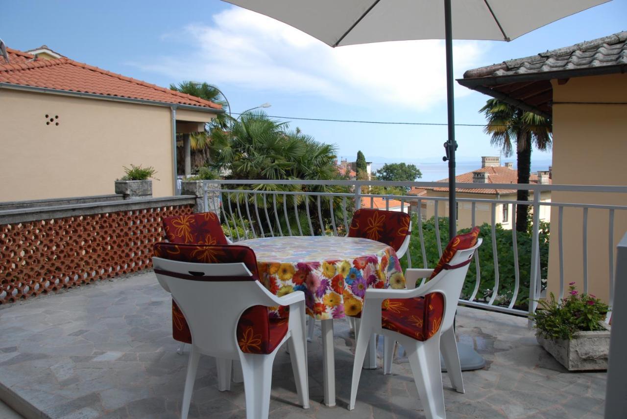 Apartment Bozic Opatija Ngoại thất bức ảnh