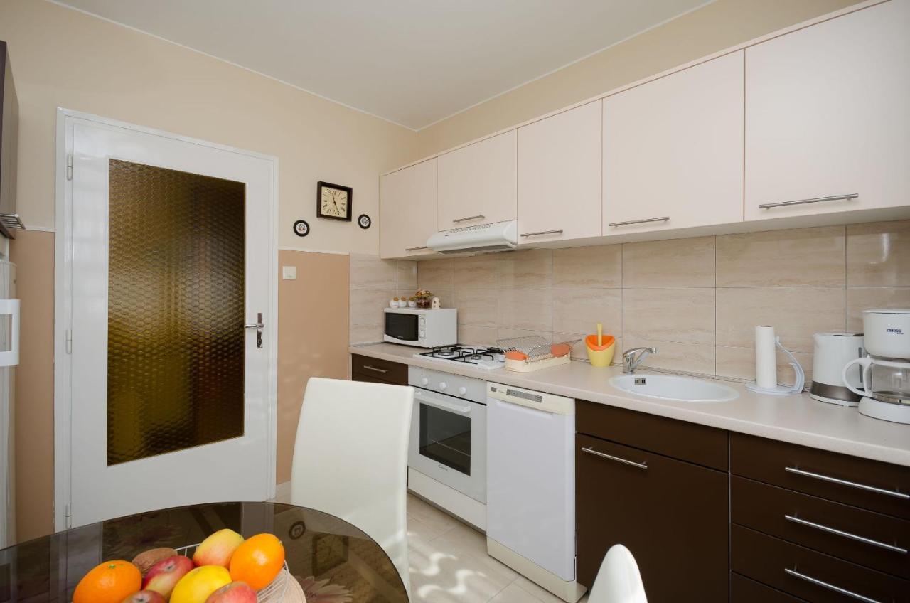 Apartment Bozic Opatija Ngoại thất bức ảnh