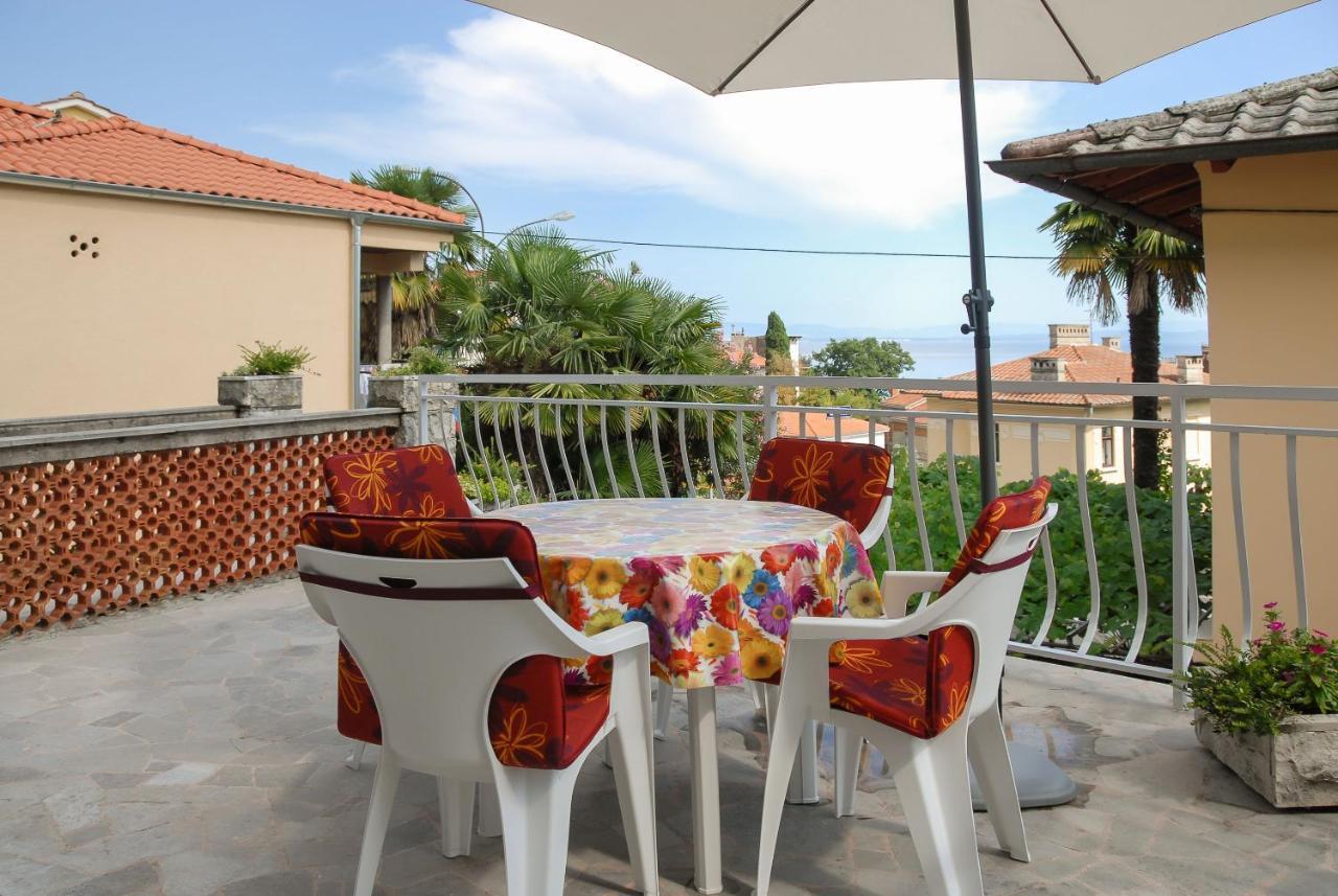 Apartment Bozic Opatija Ngoại thất bức ảnh